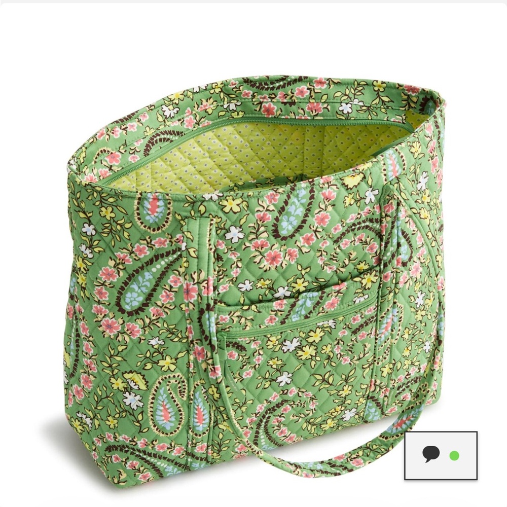 Vera Bradley Original Vera Tote. NWT Hollyhock Green. RARE NEW PATTERN - Picture 3 of 5